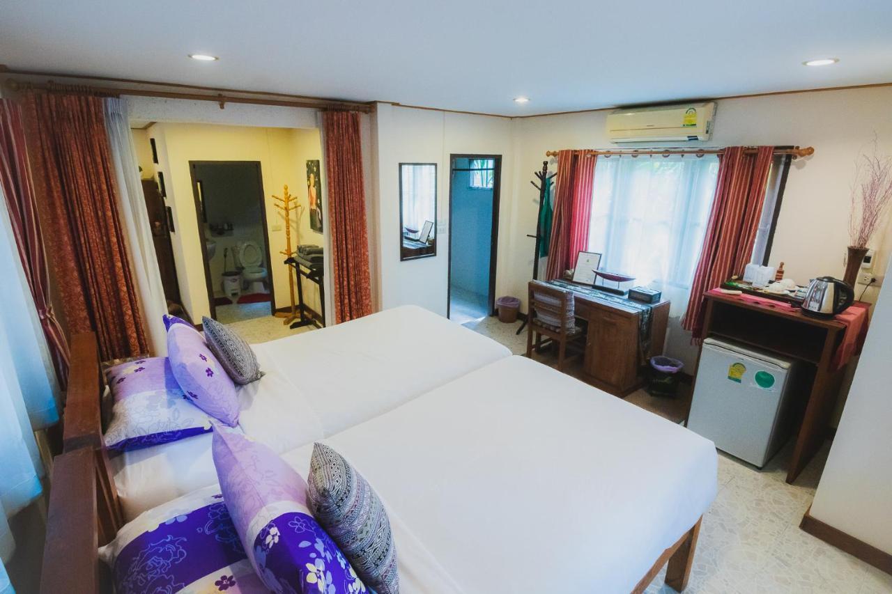 Joy'S House & Tour Bed and Breakfast Τσιάνγκ Μάι Εξωτερικό φωτογραφία